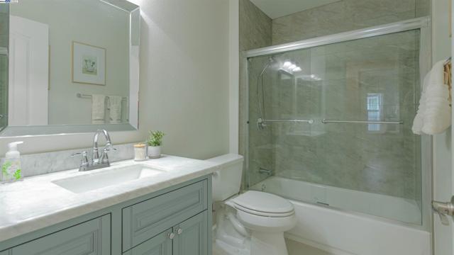 37076 Saint Edwards St, Newark CA: https://media.crmls.org/mediaz/540a660e-5980-433c-91a7-b6ee97677650.jpg
