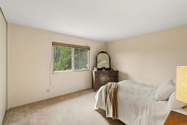 Detail Gallery Image 34 of 57 For 1099 Nugent Court, El Cajon,  CA 92020 - 4 Beds | 3 Baths