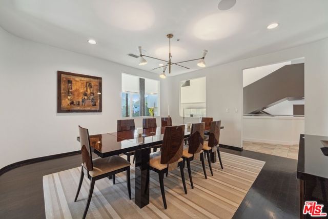 2029 Mount Olympus Drive, Los Angeles CA: https://media.crmls.org/mediaz/540bcda5-177b-4ba9-bdfa-27eef581d509.jpg