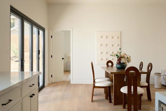 2025 Valley Road, Oceanside CA: https://media.crmls.org/mediaz/540be37d-f0ce-4d4e-80d9-6707ce095542.jpg