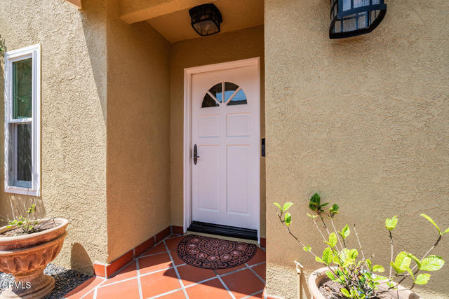 5114 Marlin Way, Oxnard CA: https://media.crmls.org/mediaz/540cafa0-e19b-4e1c-b81a-ef5333102e8f.jpg