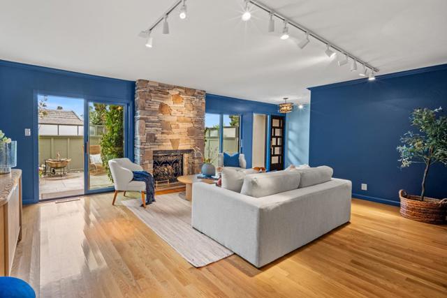 95 High Meadow Lane, Carmel CA: https://media.crmls.org/mediaz/540cebc1-3976-4c5b-96f6-8771a2d7daf0.jpg