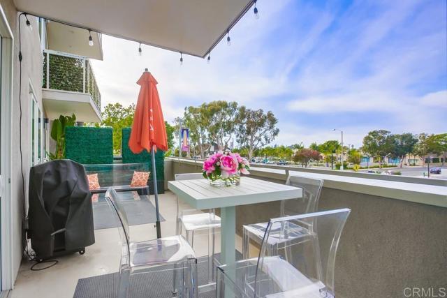 Detail Gallery Image 7 of 36 For 725 Grand Ave, Carlsbad,  CA 92008 - 2 Beds | 2 Baths