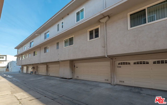 13233 Fiji Way, H photo 48