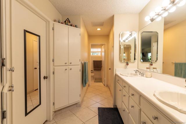 33212 Mill Creek Rd, Pauma Valley CA: https://media.crmls.org/mediaz/540fd06e-5c80-4a52-9fa7-1741a3cbb8c9.jpg