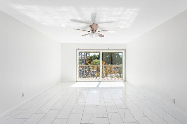 5510 Armitos Avenue, Goleta CA: https://media.crmls.org/mediaz/54100fa8-078f-44dd-813a-162372e596fc.jpg