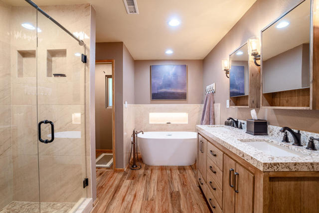 25169 Franklin Drive, Idyllwild CA: https://media.crmls.org/mediaz/54103f1d-af2b-480b-b37d-c5cb6ed63640.jpg