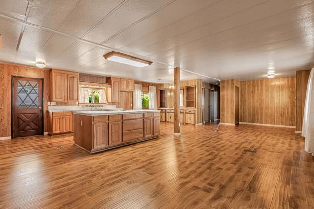 200 Burnett Avenue, Morgan Hill CA: https://media.crmls.org/mediaz/54105475-7189-4279-a2e3-6a91e61b1e79.jpg