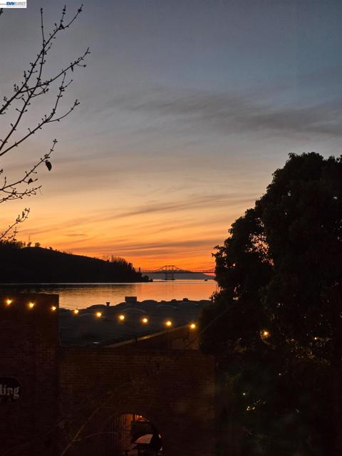 Image 40 of 46 For 228 1st St  