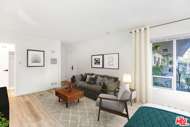 8514 Sherwood Drive photo 4