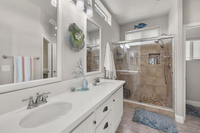 7313 Santa Barbara St, Carlsbad CA: https://media.crmls.org/mediaz/5412842c-13e2-4797-a42c-cccdbdc52b58.jpg