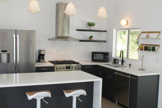 278 N Sunset Way, Palm Springs CA: https://media.crmls.org/mediaz/5412ca6b-5d84-44c1-b235-de646708b4d0.jpg