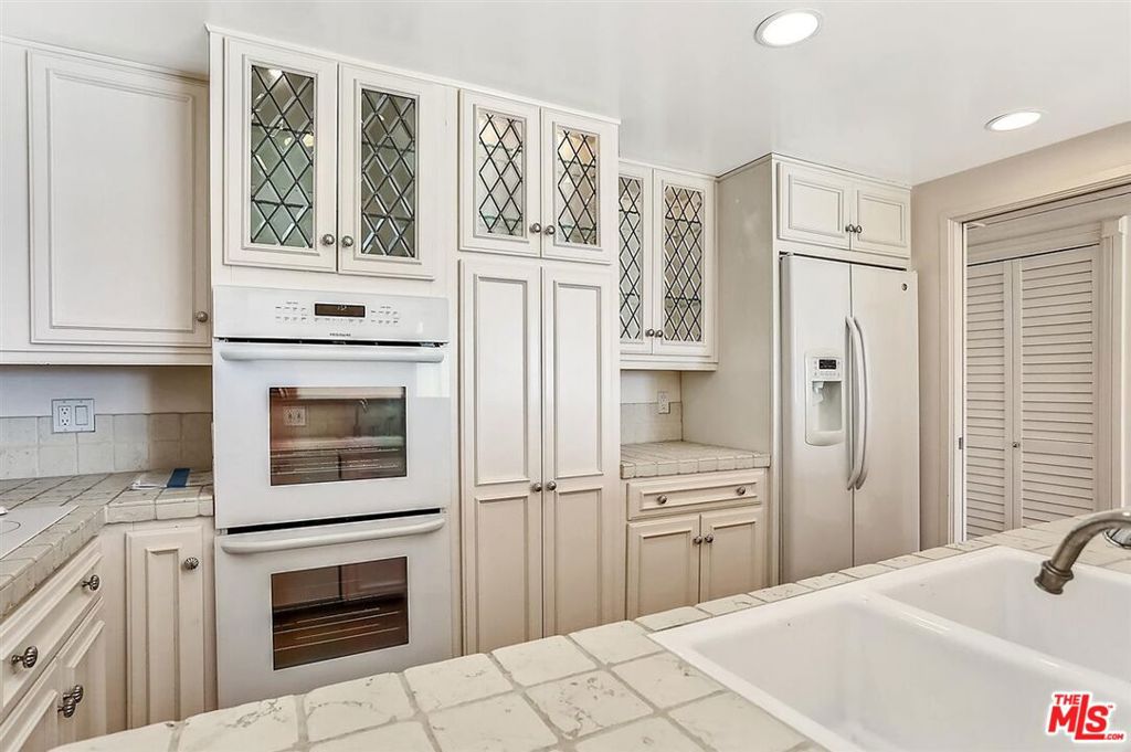 MLS #25615921 image #10