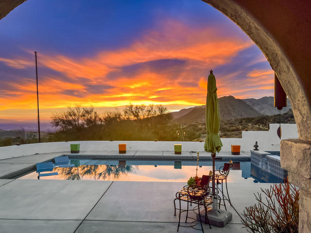 Image 77 of 108 For 56375 Bighorn Drive