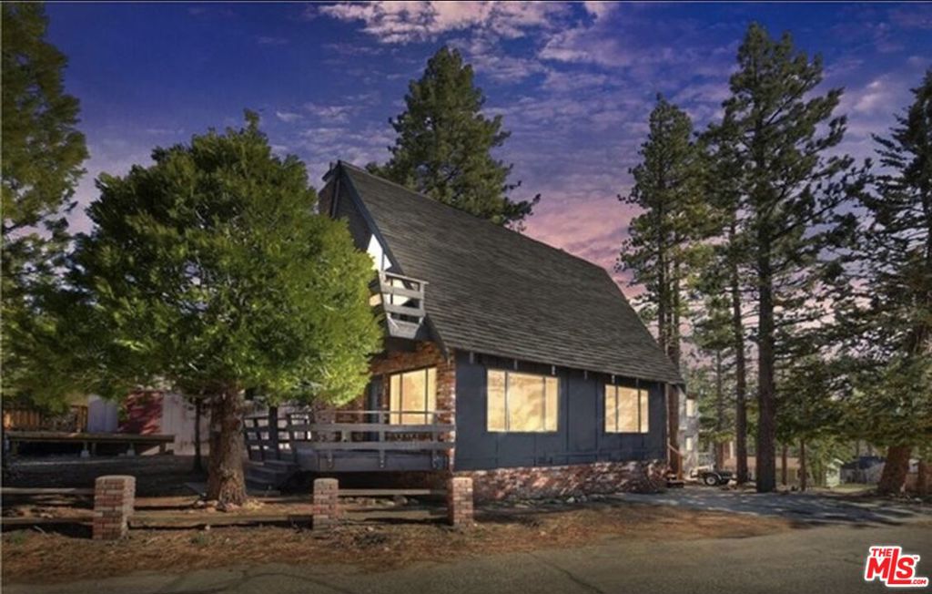 39990 Trail Of The Whispering