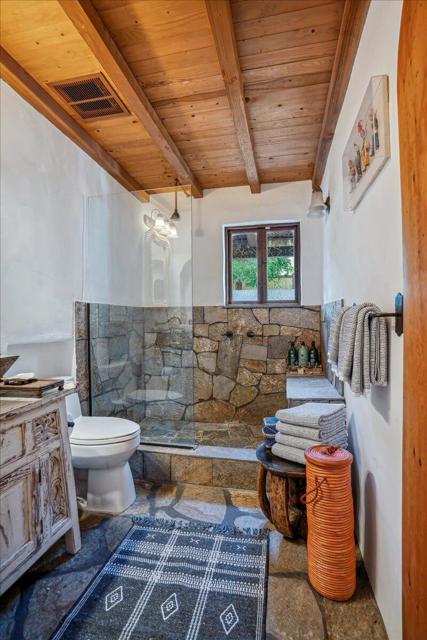 71607 Sahara Road, Rancho Mirage CA: https://media.crmls.org/mediaz/54140386-2d10-4bf5-84df-1cdeea05f44c.jpg