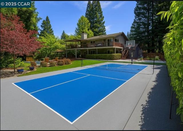210 Still Creek Rd, Danville CA: https://media.crmls.org/mediaz/54162926-10ba-4e9d-8284-dba60ac14c20.jpg