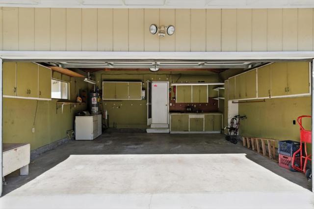 4887 Pepperwood Way, San Jose CA: https://media.crmls.org/mediaz/54176307-aace-4eca-8e3c-683c0b2ff6d6.jpg