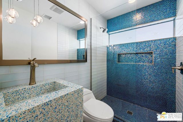 670 N Rose Avenue, Palm Springs, CA 92262
