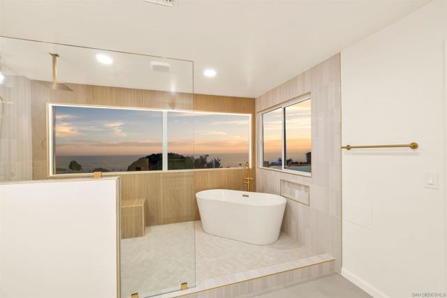 4328 PIEDMONT, San Diego CA: https://media.crmls.org/mediaz/541820f8-6655-4e90-b912-f34a8b40ed06.jpg