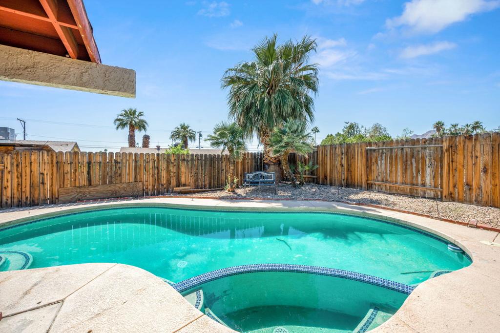 MLS #219132767DA img 25