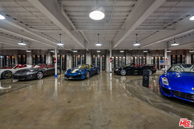 10472 Revuelta Way, Los Angeles CA: https://media.crmls.org/mediaz/54183fb6-fcab-4ac1-8ef3-68551db1c8f9.jpg