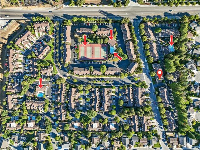 16902 Sorrel Way, Morgan Hill CA: https://media.crmls.org/mediaz/5418701e-297e-41cc-98db-ff656e15425b.jpg