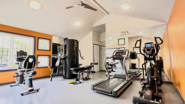 130 Monte Verano Court, San Jose CA: https://media.crmls.org/mediaz/54191654-df7a-4322-b7e6-33e44a195a1d.jpg