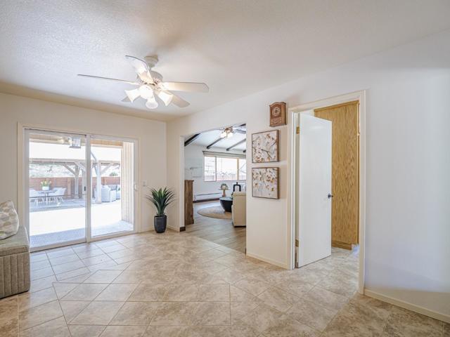 20150 Tarawild Court, Prunedale CA: https://media.crmls.org/mediaz/541983c1-4f6d-40c5-ae25-e36b95c80497.jpg