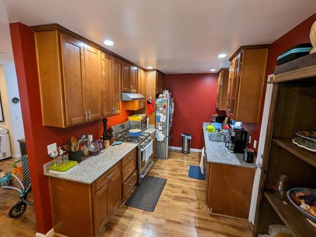 3039 Andrade Avenue, Richmond CA: https://media.crmls.org/mediaz/541a7060-1170-4e93-b691-7dab9d7e2903.jpg