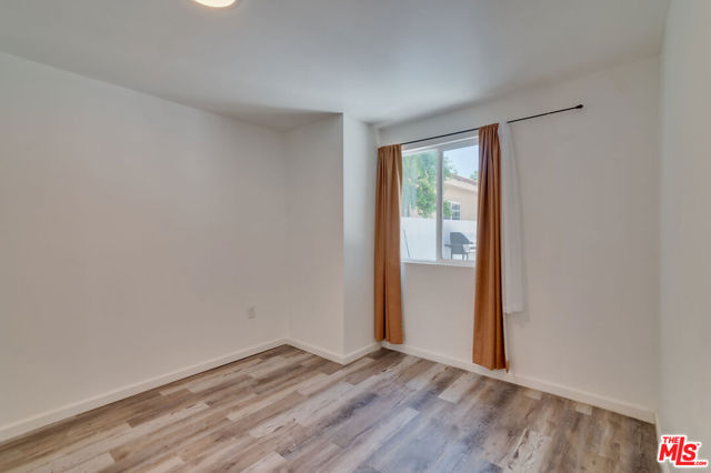 15011 Hartsook Street, Sherman Oaks CA: https://media.crmls.org/mediaz/541b84bf-af1c-4fa6-8c43-3f47c77a0e99.jpg