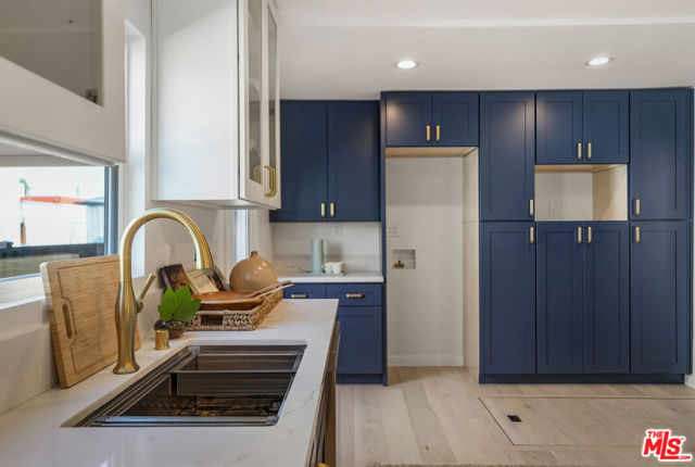 2634 Rich Street, Los Angeles CA: https://media.crmls.org/mediaz/541c21d4-e62f-4162-88a6-549d12c9042b.jpg