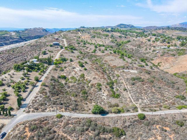 0 Palos Verdes Drive, Escondido CA: https://media.crmls.org/mediaz/541c3a89-d688-4c94-92a4-43b3f37e6388.jpg