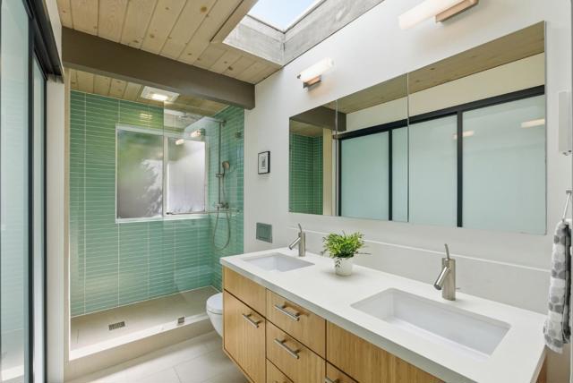 Image 25 of 53 For 943 Trophy Drive