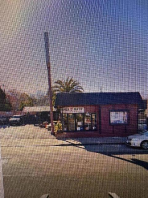 223 223 El Camino Real, San Bruno CA: https://media.crmls.org/mediaz/541c9cc1-d82d-4272-a105-dc8fbca1ca6d.jpg