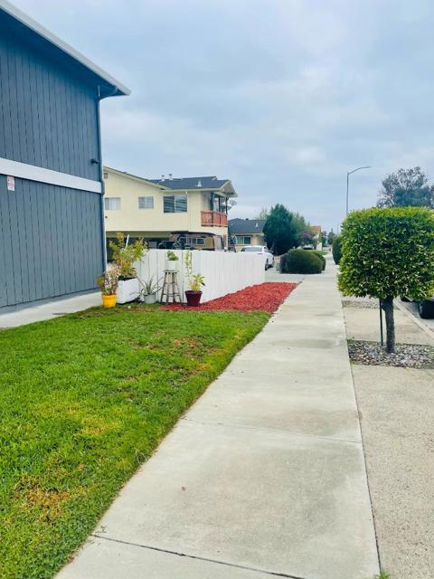 1590 Diablo Drive, Hollister CA: https://media.crmls.org/mediaz/541d5509-5e94-431a-bd16-bc446c111956.jpg