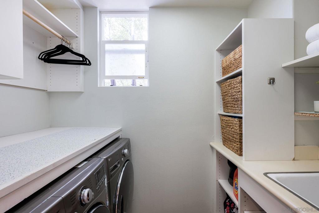 MLS #250033578SD img 17