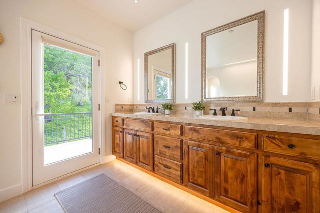 2953 Pebble Beach Circle, Fairfield CA: https://media.crmls.org/mediaz/541dd2b2-5a16-410f-b15b-9a7f34a515a8.jpg