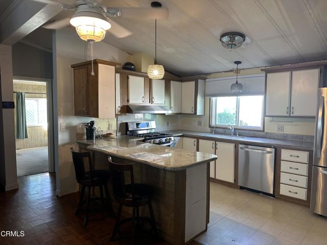 Detail Gallery Image 7 of 27 For 1220 Johnson Dr #131,  Ventura,  CA 93003 - 2 Beds | 2 Baths