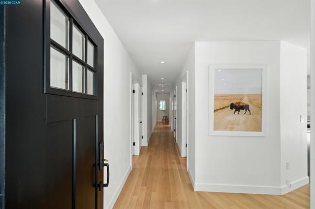 3363 Springhill Rd, Lafayette CA: https://media.crmls.org/mediaz/541eb0dc-fff8-4c8f-beca-bfbad8aa7f16.jpg