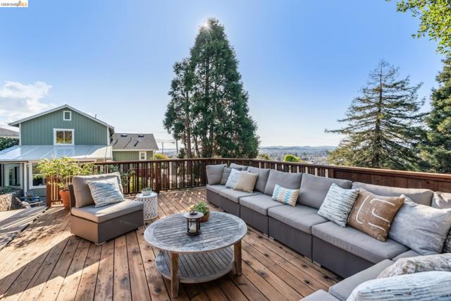 Image 39 of 51 For 5861 Bernhard Ave