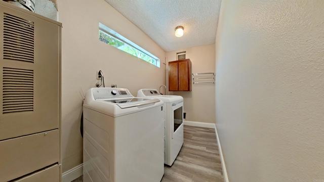 2618 Unicornio Street, Carlsbad CA: https://media.crmls.org/mediaz/542003c2-0c19-42bd-9728-3f47e9d2b08c.jpg