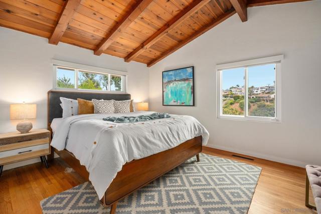 3537 Addison St, San Diego CA: https://media.crmls.org/mediaz/5420c1c5-bc67-44a5-8580-2dba9b064d2b.jpg