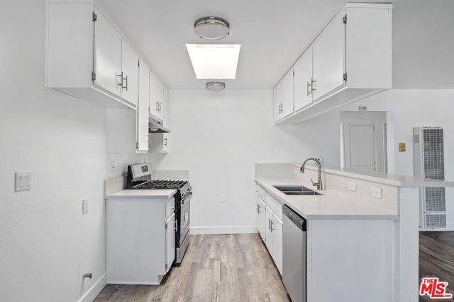 1540 260th Street, Harbor City CA: https://media.crmls.org/mediaz/5420c94c-b373-4346-9c94-6faad8b2608b.jpg