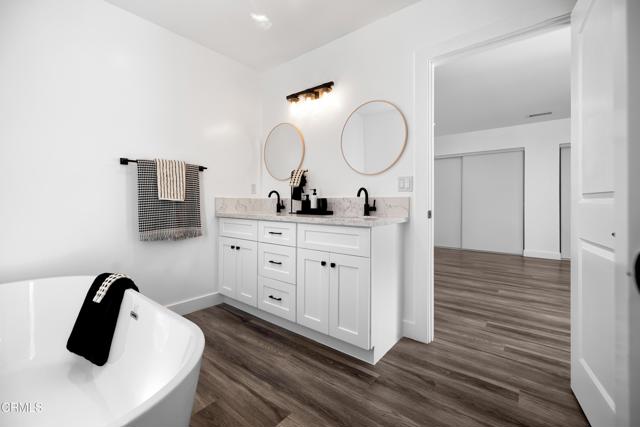 7637 Radford Avenue, North Hollywood CA: https://media.crmls.org/mediaz/5420fb52-6c65-4683-a8e7-d5990838e2f2.jpg