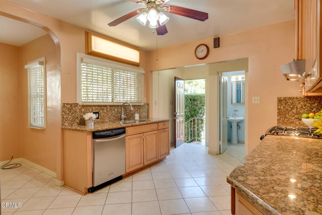 Detail Gallery Image 16 of 38 For 2320 Hill Dr, Los Angeles,  CA 90041 - 3 Beds | 2 Baths