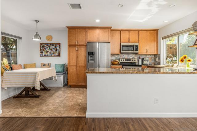 17162 Poblado Ct, San Diego CA: https://media.crmls.org/mediaz/54219db5-7c7e-457e-ad00-5cfff1fff5c4.jpg