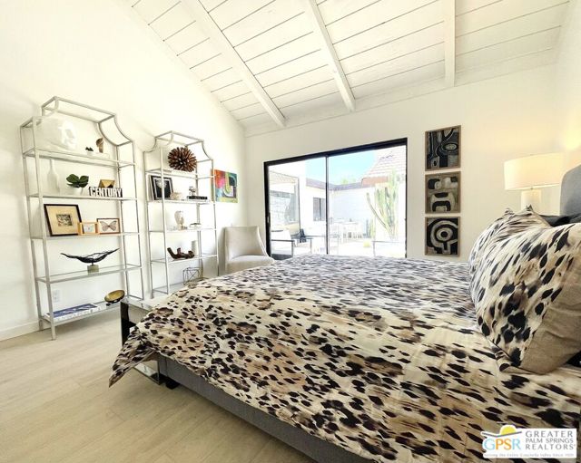 2234 S Linden Way, Palm Springs CA: https://media.crmls.org/mediaz/5422a0d5-c3aa-4619-a8dc-ef606564c5c1.jpg
