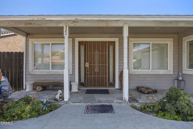 Detail Gallery Image 2 of 52 For 320 D St, Fillmore,  CA 93015 - 4 Beds | 2/1 Baths