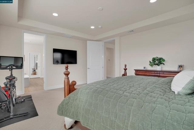5498 Monte Vista Way, Antioch CA: https://media.crmls.org/mediaz/5422f46b-9c20-42d3-baae-504d8f7d2784.jpg